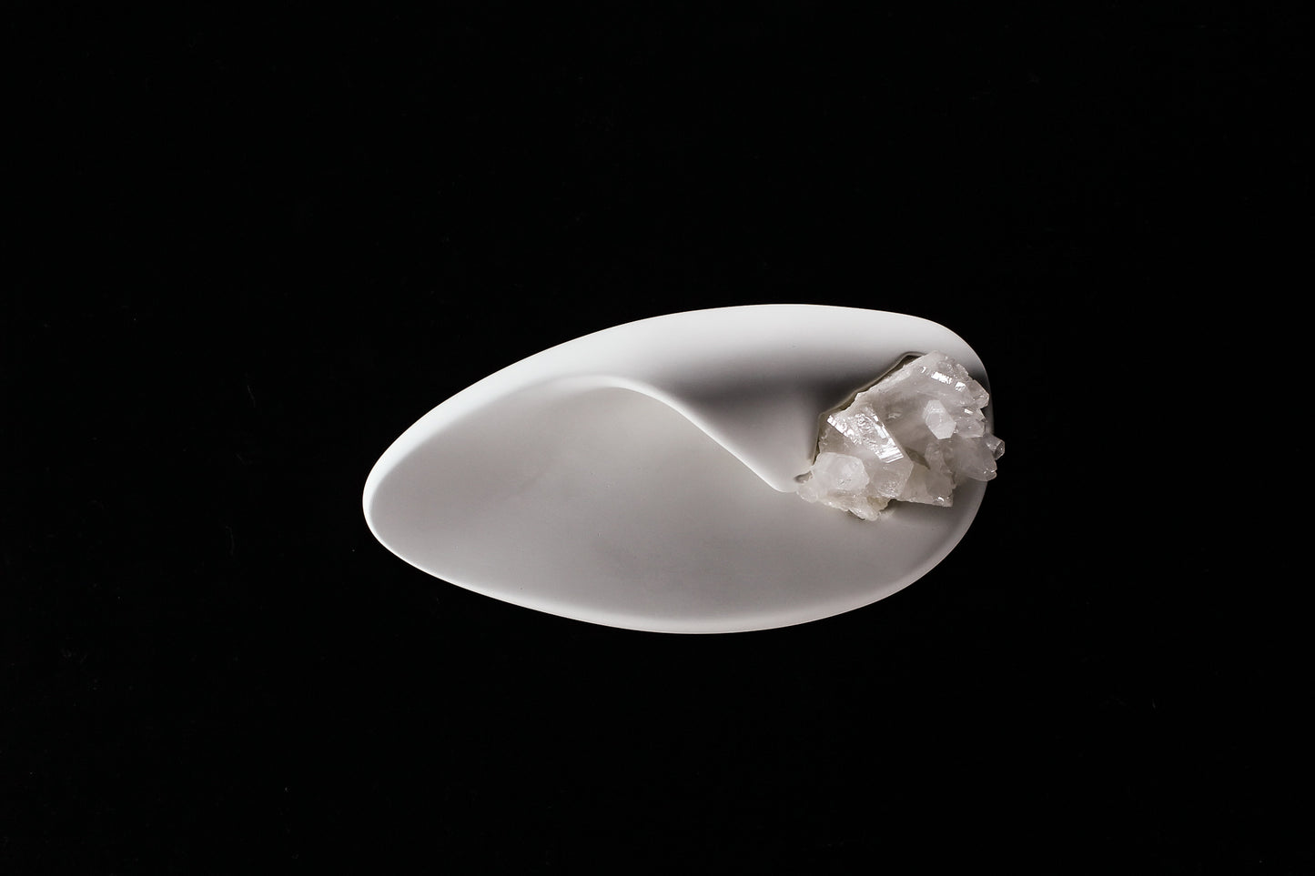 Quartz (Crystal Visions series  #1), 2026